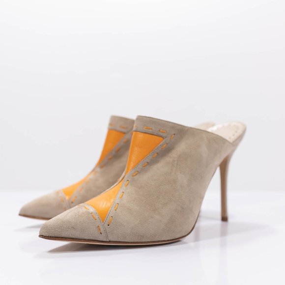 Manolo Blahnik Epafrodito Suede Mules - Picture 5 of 15